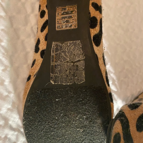 Ladies Leopard Print Stretch Pull On Flats Size 9 - Picture 2 of 2